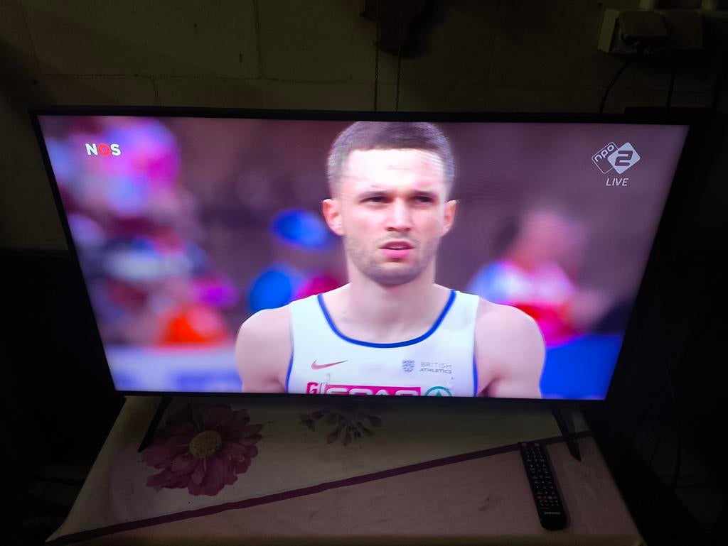 43 inch Samsung Smart QLED tv, Ophalen, QLED, Zo goed als nieuw, Samsung