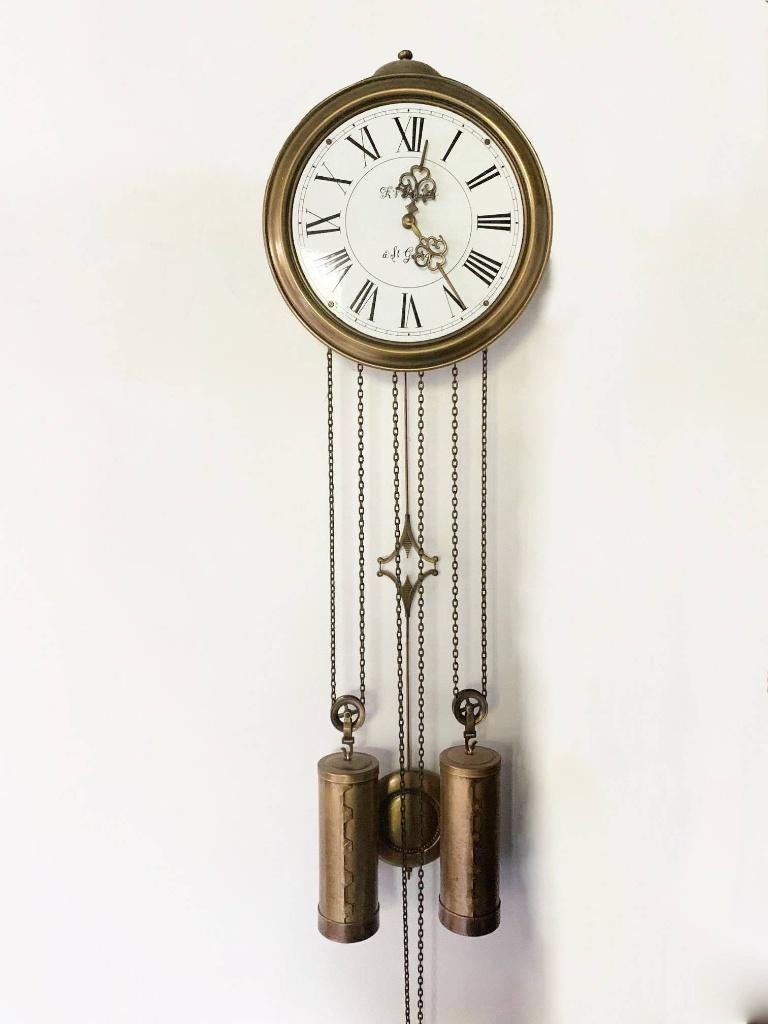 Comtoise wandklok, Ophalen