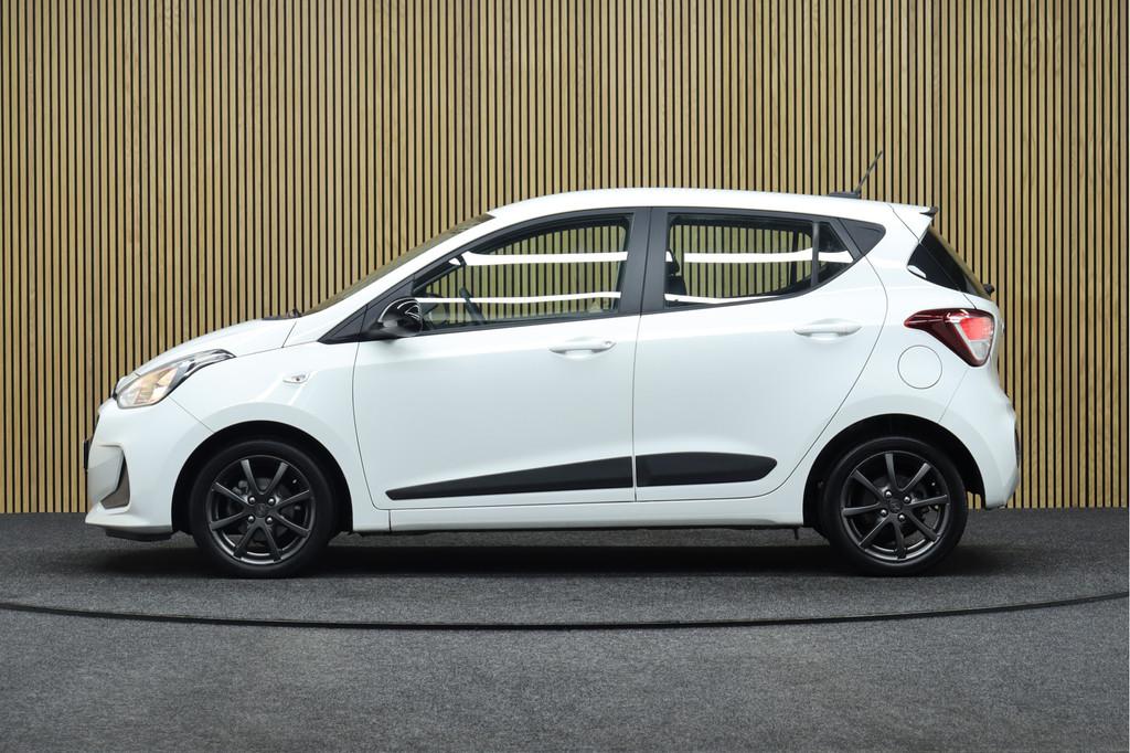 Hyundai i10 1.0i Comfort | Cruise-control | Apple Carplay &, Stof, Gebruikt, Met garantie (alle), 4 stoelen