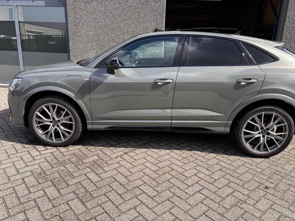 Audi Q3 Sportback 45 Tfsi e 245pk S Tronic 2021, Parkeerassistent, Euro 6, 1715 kg, Plug-in hybride