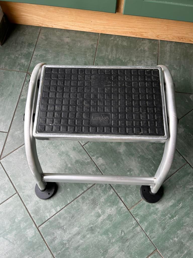 Nieuwe aluminium caravanopstap, Caravans en Kamperen, Caravan accessoires, Ophalen, Nieuw