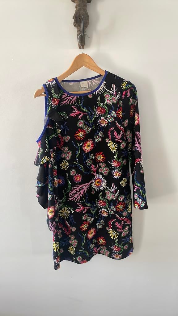 Mooie jurk van Pinko, Kleding | Dames, Jurken, Zo goed als nieuw, Maat 36 (S), Overige kleuren, Knielengte, Ophalen of Verzenden