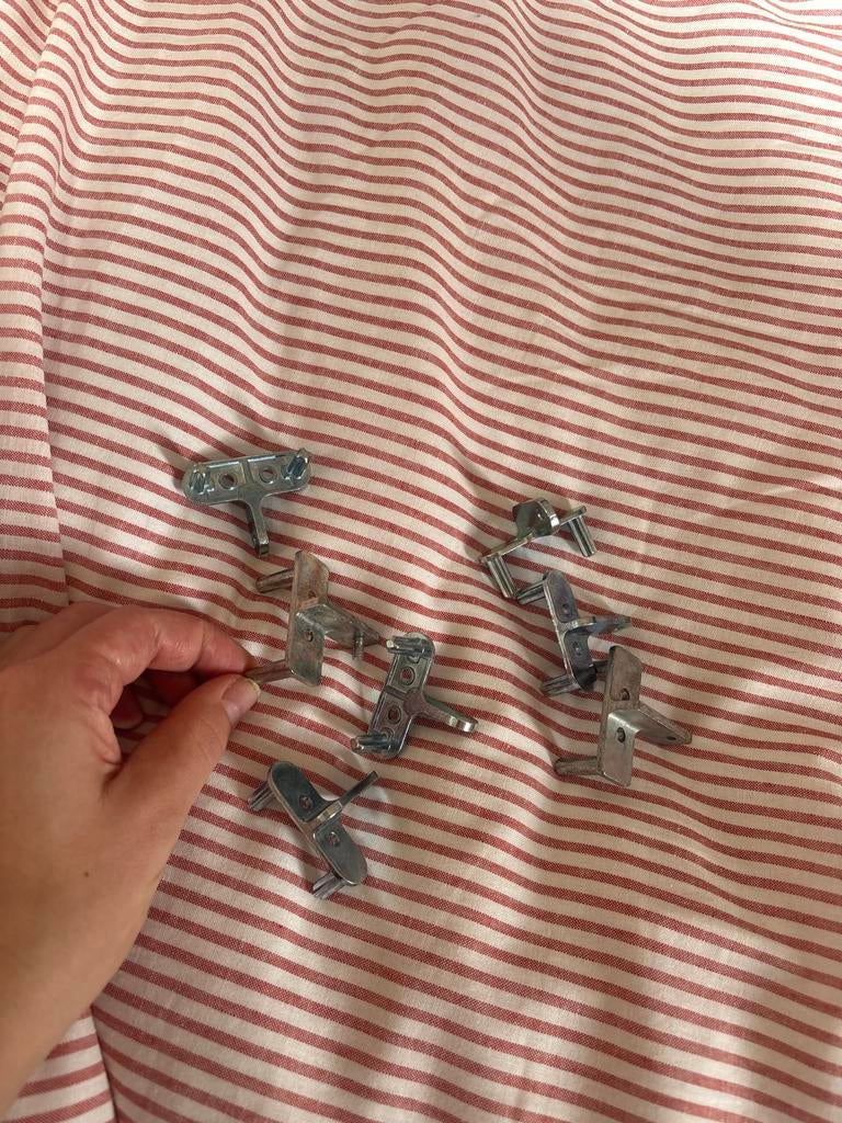 IKEA Ivar onderdelen 103887 / 1099554 voor kastje ophangen, Ophalen of Verzenden, Gebruikt