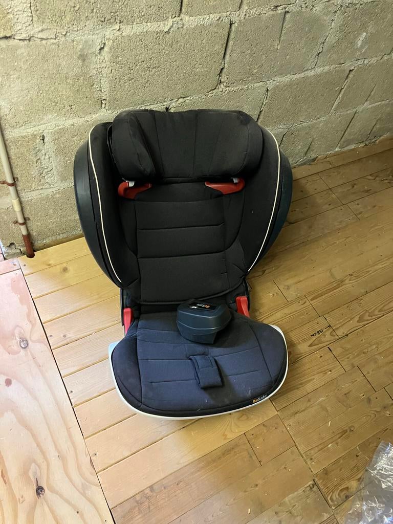 BeSafe iZi Flex Autostoel - Zwart, Autogordel of Isofix, Gebruikt, 15 t/m 36 kg, Verstelbare rugleuning
