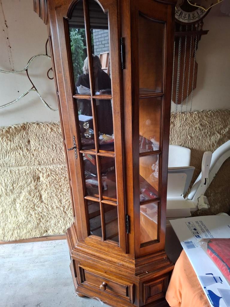 Vitrinekast Hoekkast, Ophalen, 25 tot 50 cm, 50 tot 100 cm, 150 tot 200 cm