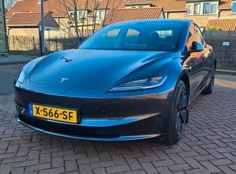 Tesla Model 3 Highland RWD | Richtingaanwijzer, Auto's, Tesla, Particulier, Model 3, ABS, Achteruitrijcamera, Adaptieve lichten