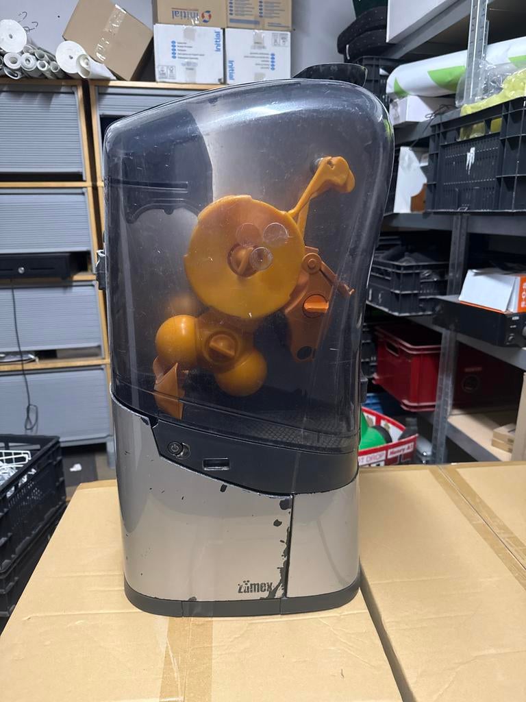 Zumex sinaasappel pers, Ophalen, Gebruikt