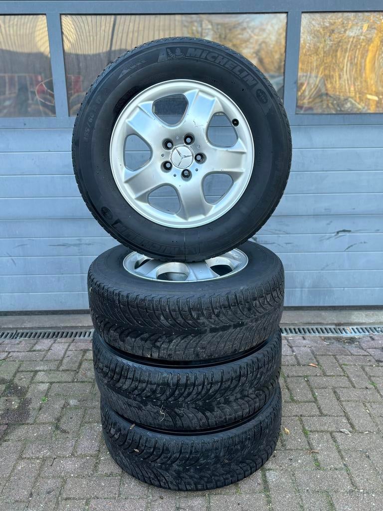 Mercedes ML w163 velgen Winter❄️, Auto-onderdelen, Banden en Velgen, Ophalen, Gebruikt, 255 mm, Banden en Velgen