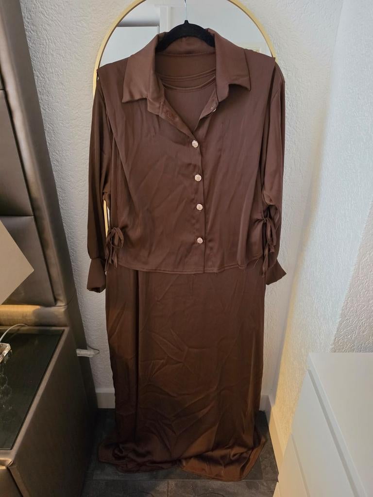 Bruine jurk one size, Ophalen of Verzenden, Nieuw, Maat 46/48 (XL) of groter, Bruin