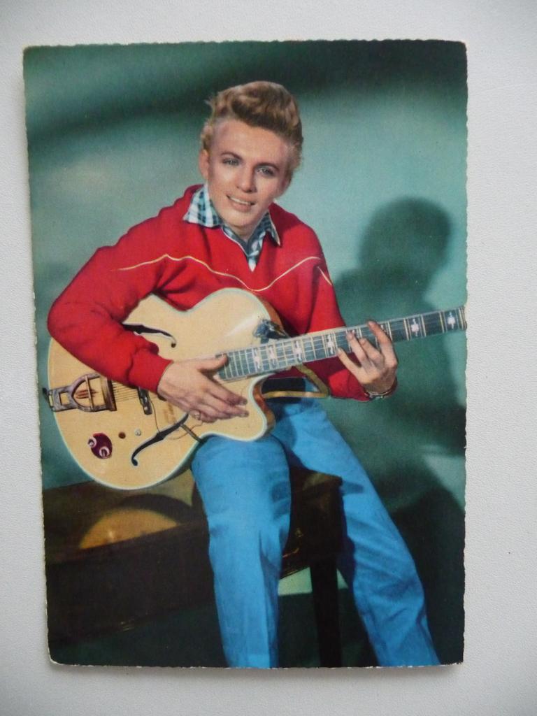 oude foto ansichtkaart - TOMMY STEELE - 60-er jaren, Verzamelen, Ophalen of Verzenden, 1960 tot 1980, Gelopen, Sterren en Beroemdheden