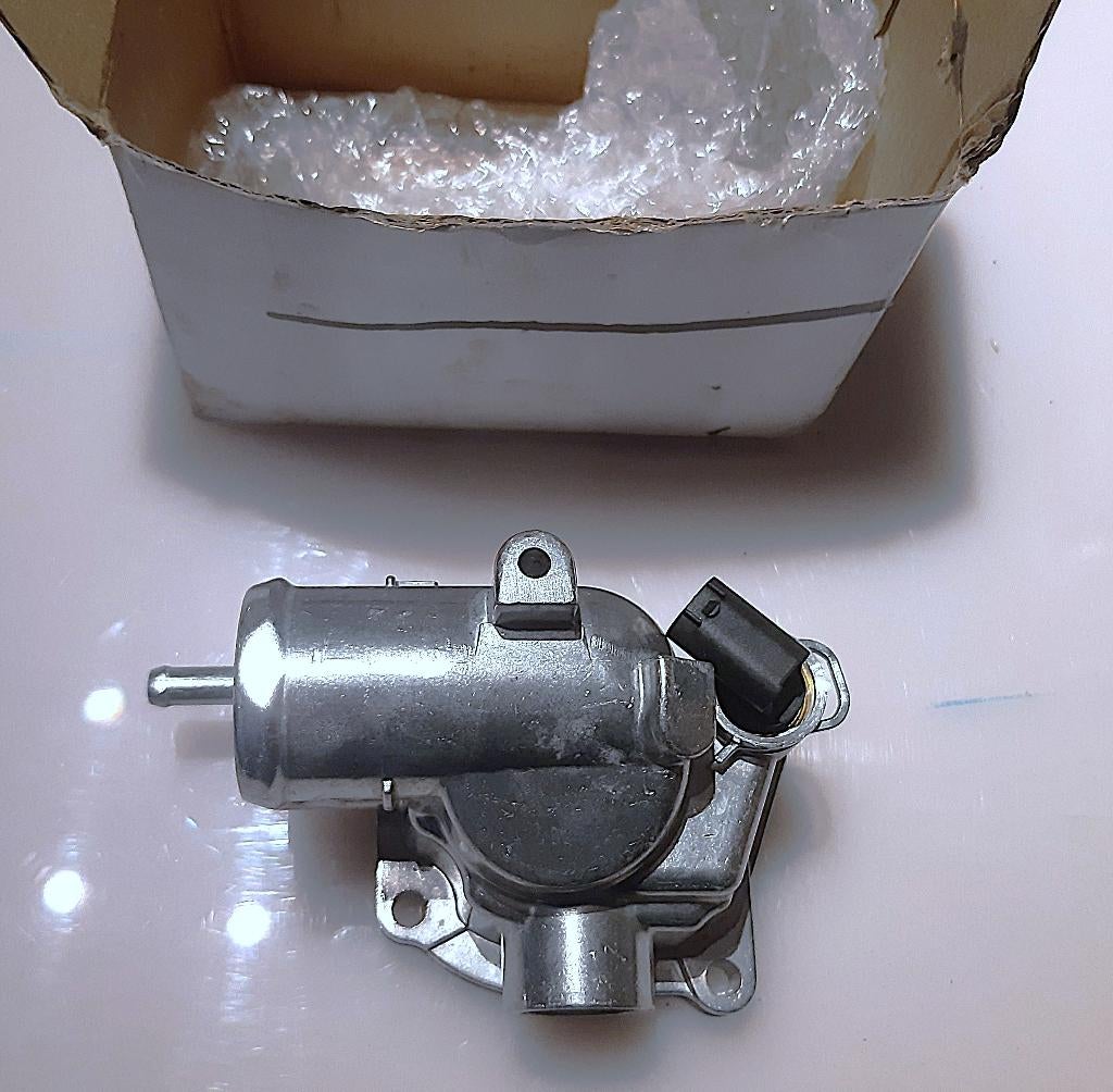 Mercedes W211 S211 thermostaathuis nieuw, Ophalen of Verzenden, Nieuw, Mercedes-Benz