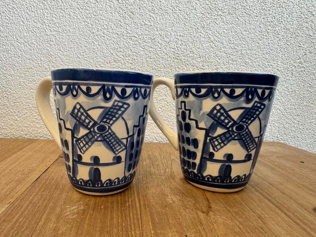 Blond Amsterdam | 2x Beker molen (oud) | Delfts blauw, Ophalen, Blond Amsterdam, Zo goed als nieuw, Kop(pen) en/of Schotel(s)