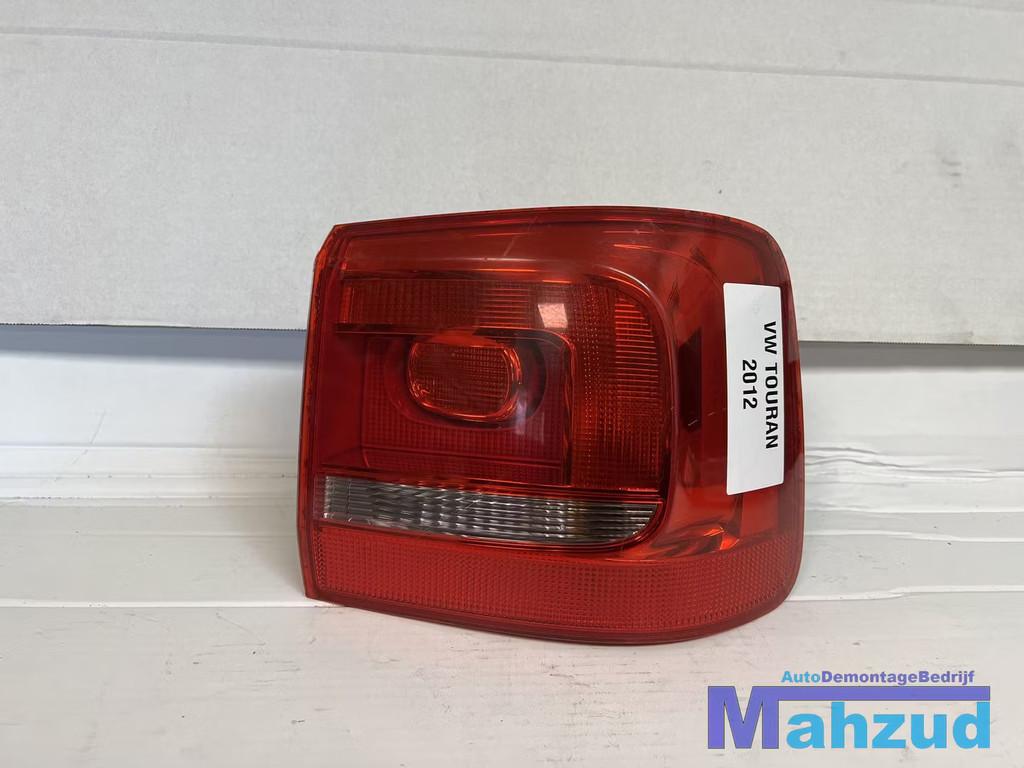 VW TOURAN 1T3 Rechts buiten achterlicht 2011-2015, Gebruikt, Volkswagen, Volkswagen AG, Berliner Ring 2
38440  Wolfsburg, DE
