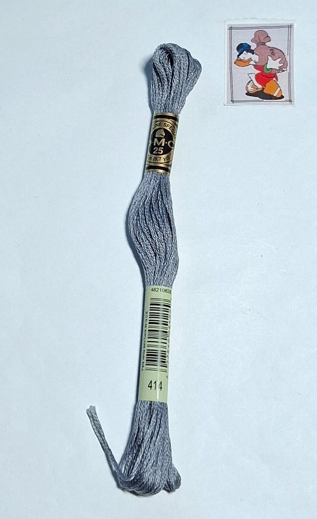 DMC mouline, grijs 414, Mulhouse, France, Ophalen of Verzenden, Borduurgaren of Zijde, DMC