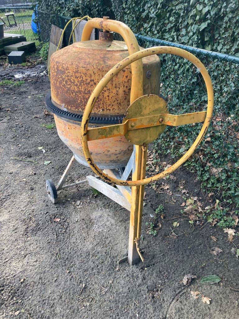 Betonmolen Guy Noël Type B 150, Ophalen, Gebruikt