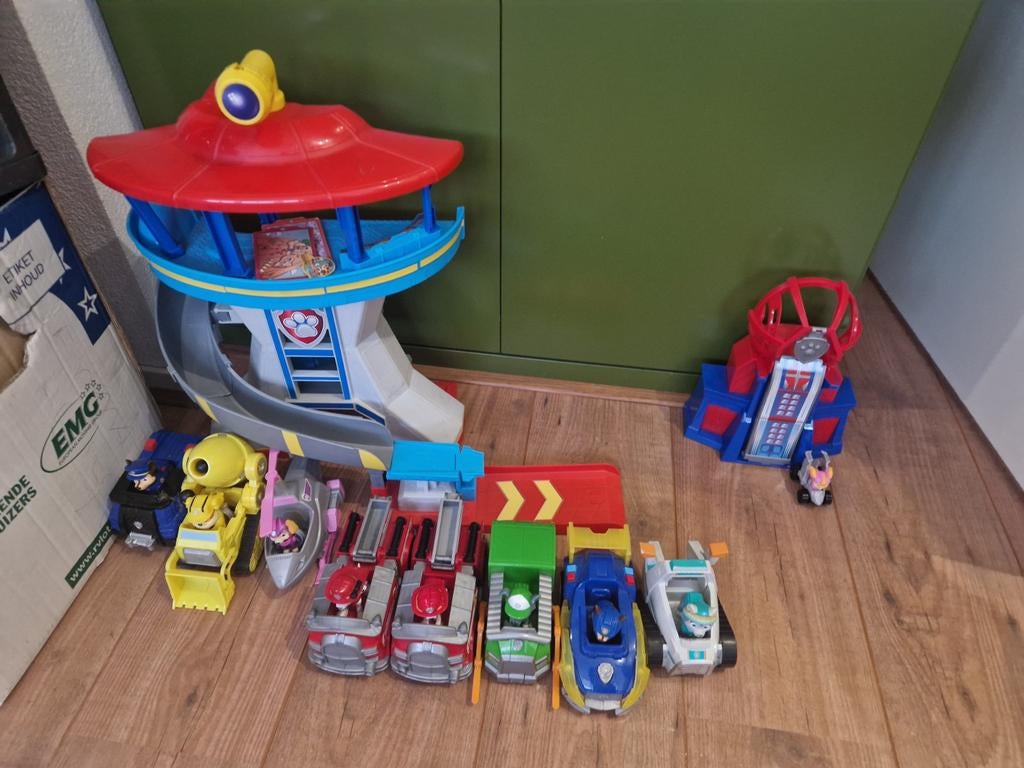 Paw patrol uitkijk, Ophalen