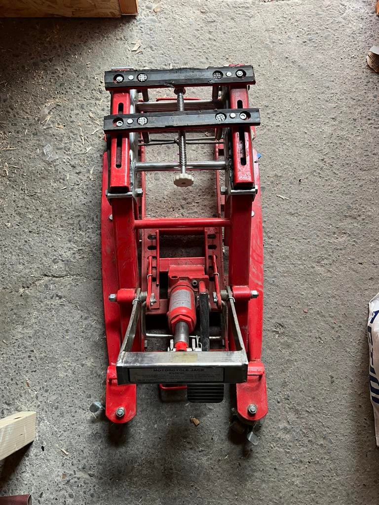 Motorlift/hefbrug, Ophalen of Verzenden, Gebruikt