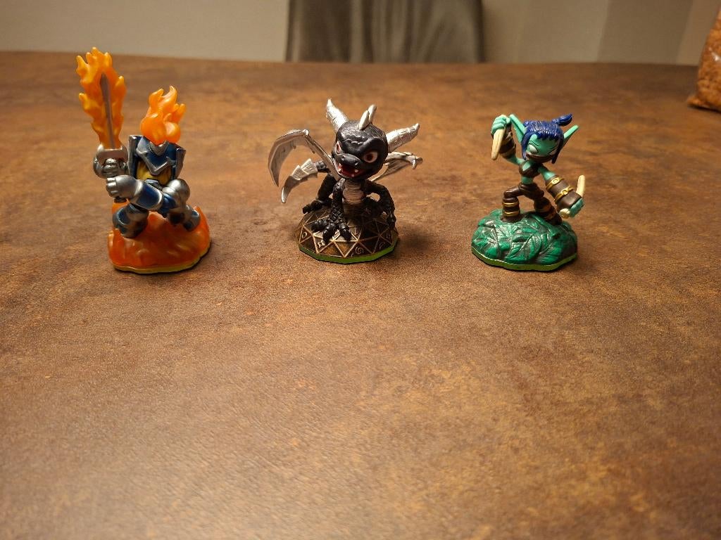 Skylanders poppetjes, Dark Spyro, Avontuur en Actie, 2 spelers, Ophalen of Verzenden, Zo goed als nieuw