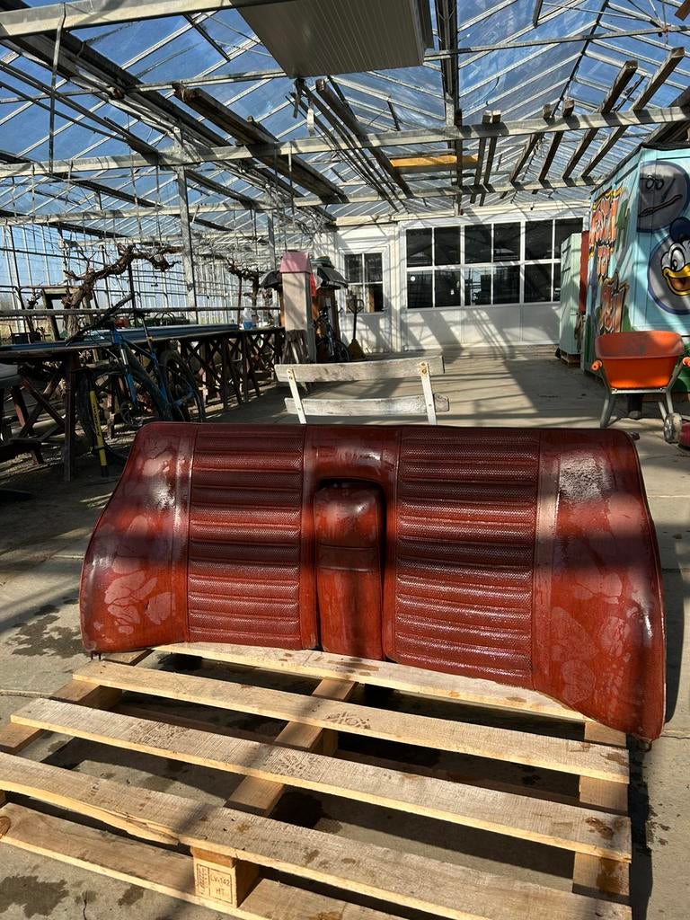 Volvo amazone achterbank rood en zwart, Ophalen, Volvo