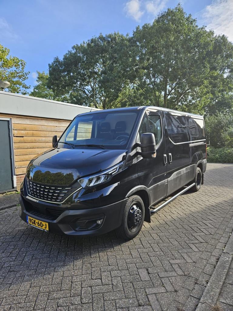 Iveco daily 180pk aut. Dubbel lucht/luchtvering., Automaat, 4 cilinders, Iveco, Zwart