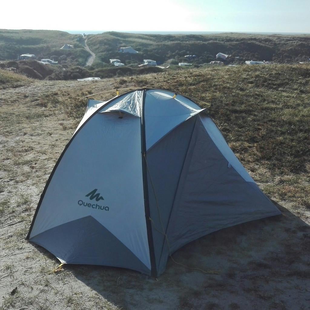 Quechua Fresh & Black Quick Hiker 2 Tent - Nieuwstaat, Caravans en Kamperen, Tenten, Ophalen, Zo goed als nieuw, Tot en met 2