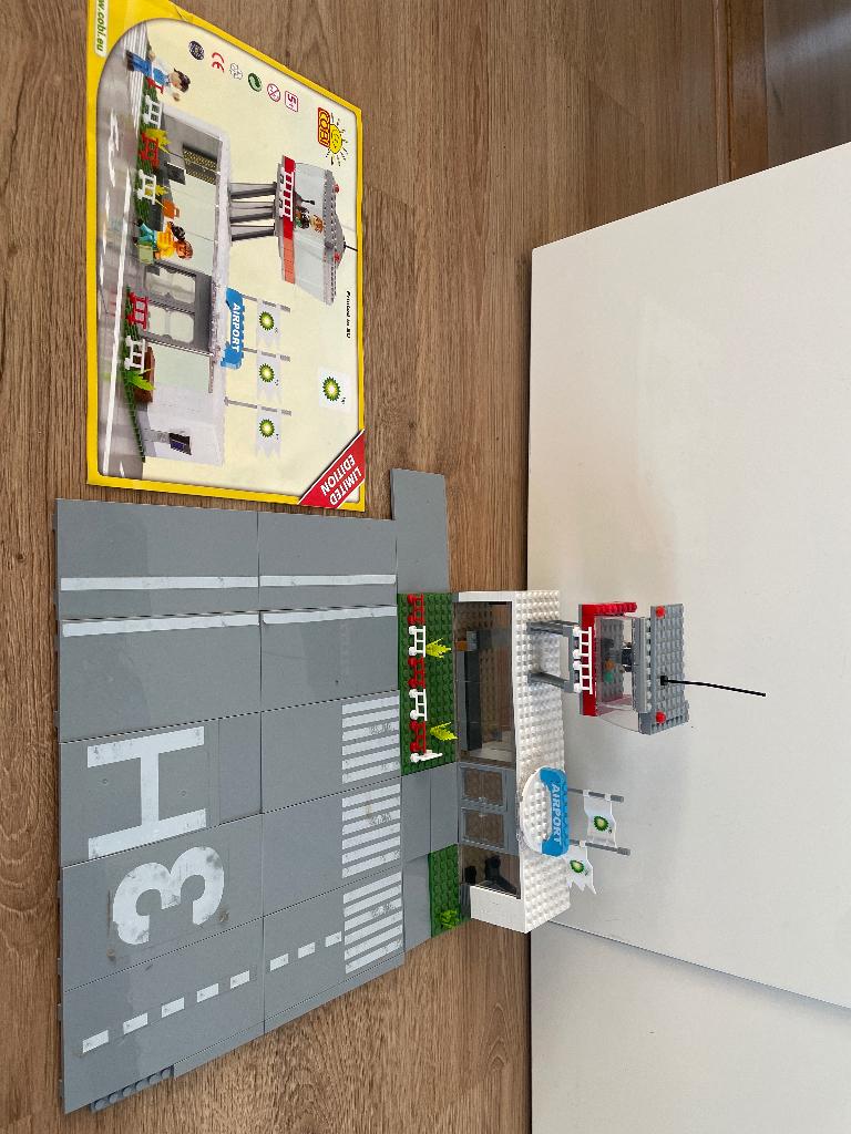 Cobi vliegveld bouwstenen van BP, Ophalen of Verzenden, Gebruikt