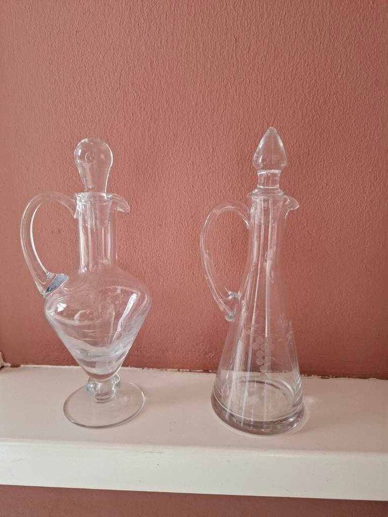 Set van 2 vintage glazen karaffen, 22 cm hoog, Ophalen of Verzenden