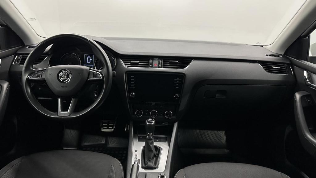 Skoda Octavia Combi 1.0 TSI Greentech Ambition Business CAME, Stof, Gebruikt, 116 pk, Wit