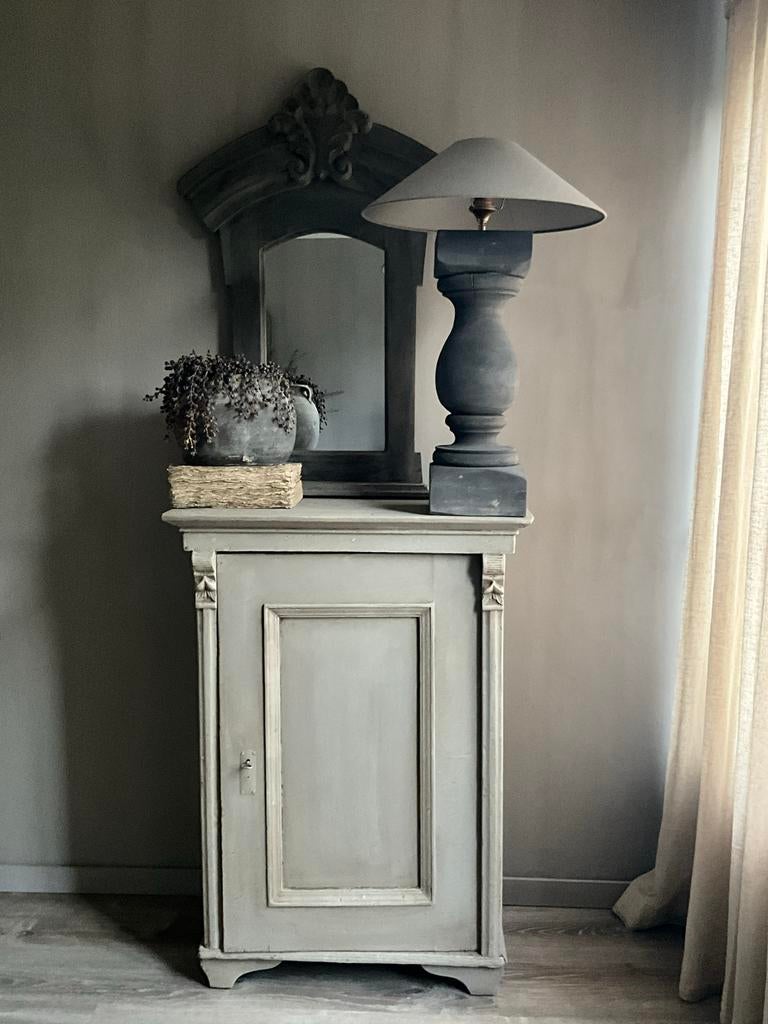 Sober Landelijk Dressoir met 1 Deur, Huis en Inrichting, Kasten | Dressoirs, Ophalen, Gebruikt, 50 tot 100 cm, 25 tot 50 cm