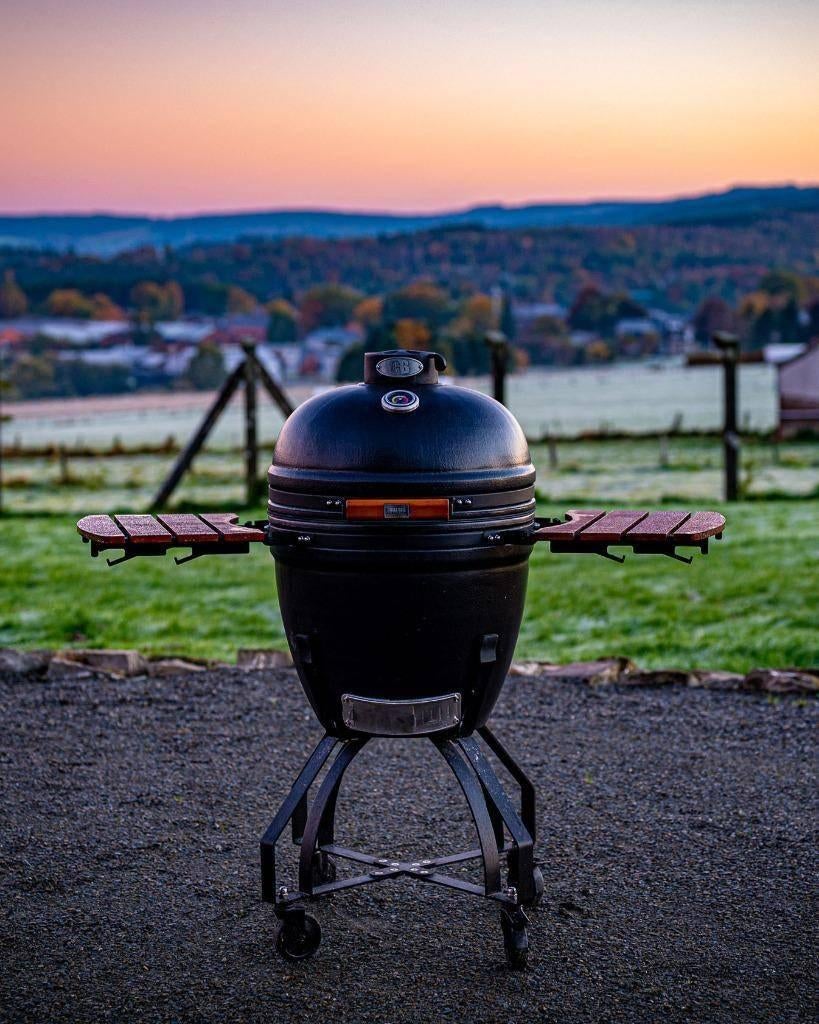 Actie! Grill Bill Pro II Kamado BBQ - 23,5", Ophalen of Verzenden, Nieuw, Grill Bill, Met accessoires