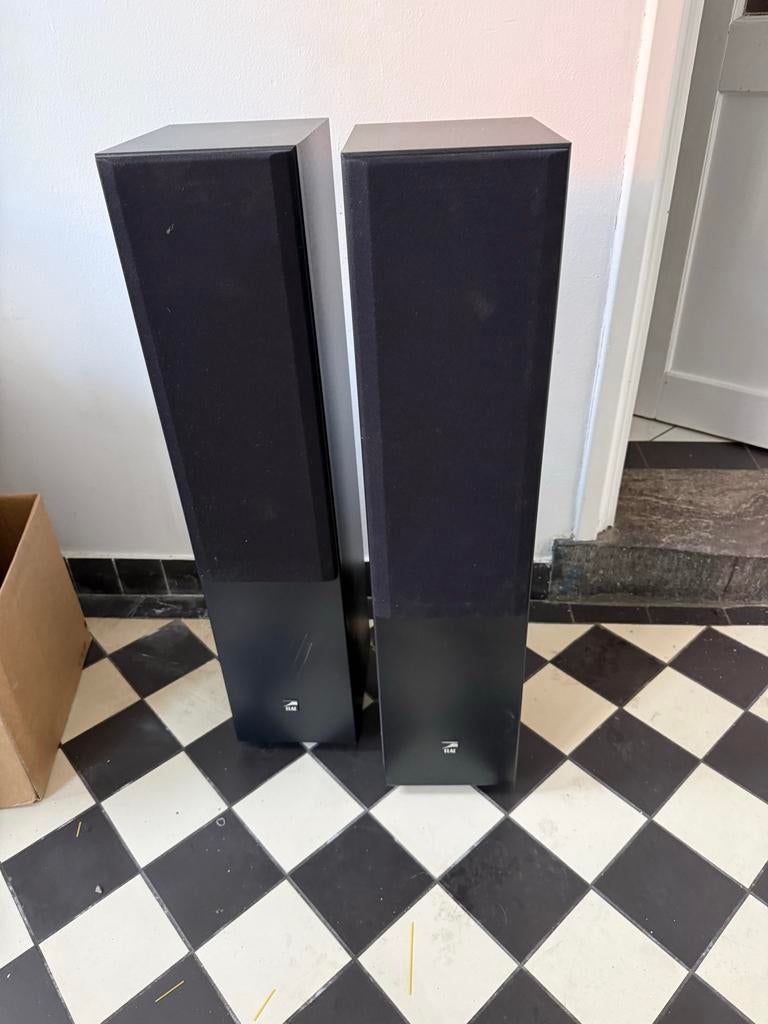 Elac vloerstaande luidsprekers, Audio, Tv en Foto, Luidsprekers, Ophalen of Verzenden, Gebruikt, Front, Rear of Stereo speakers