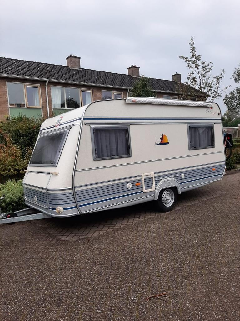 TEC Caravan 4.50m - Instapklaar voor uw volgende avontuur!, Caravans en Kamperen, Standaardzit, T.E.C., Particulier, 4 tot 5 meter