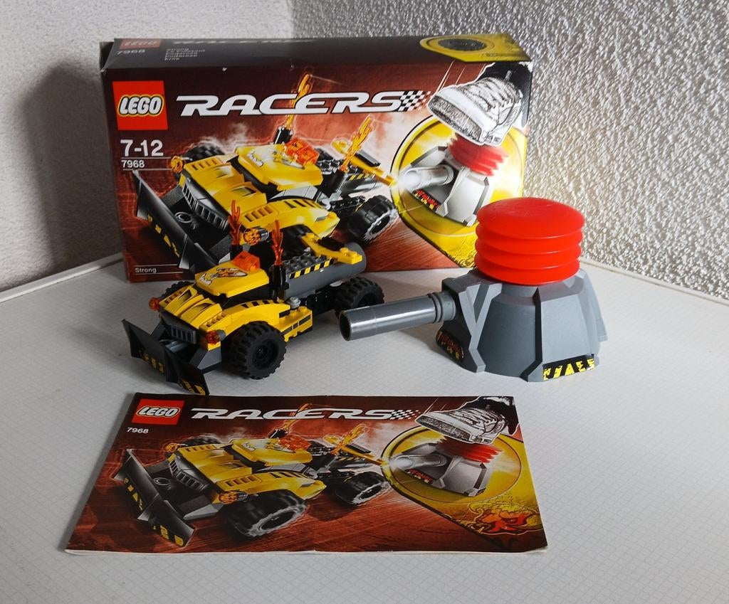 Lego Racers 7968 Strong - Complete set met doos en boekje, Ophalen of Verzenden, Zo goed als nieuw, Complete set, Lego