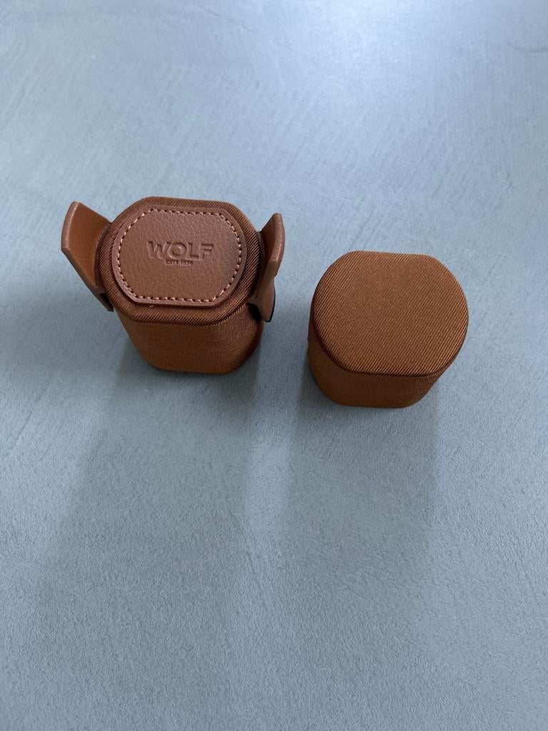 Wolf horloge winder dynamic cuff Lock-In, Sieraden, Tassen en Uiterlijk, Overige merken, Overige materialen, Polshorloge, Overige materialen