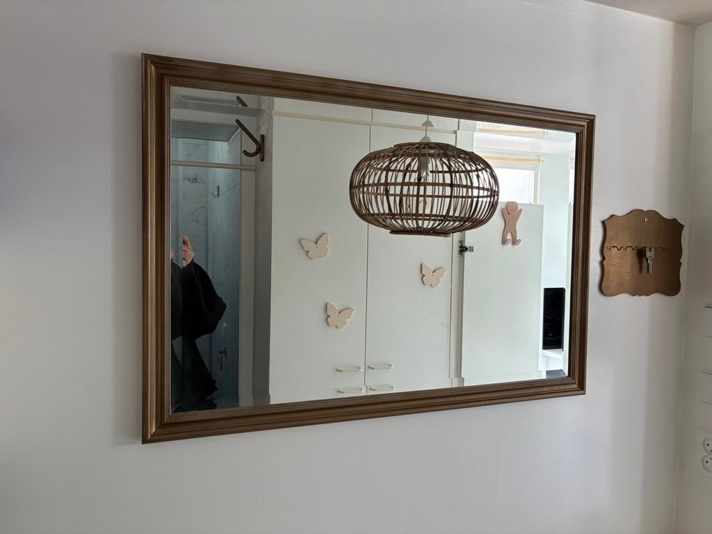 Spiegel 91x61cm in gouden lijst met facet geslepen rand, Ophalen, Gebruikt, 75 tot 100 cm, Minder dan 100 cm