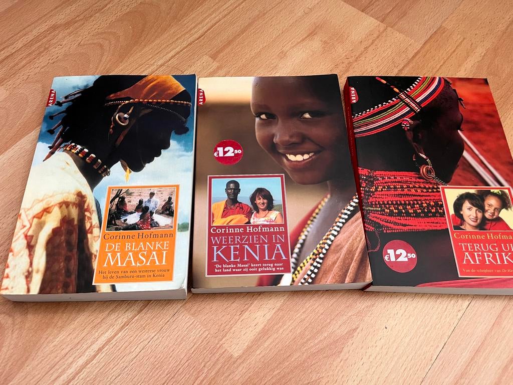Boekenserie De Blanke Masai van Corinne Hofmann, Boeken, Ophalen, Gelezen, Overige