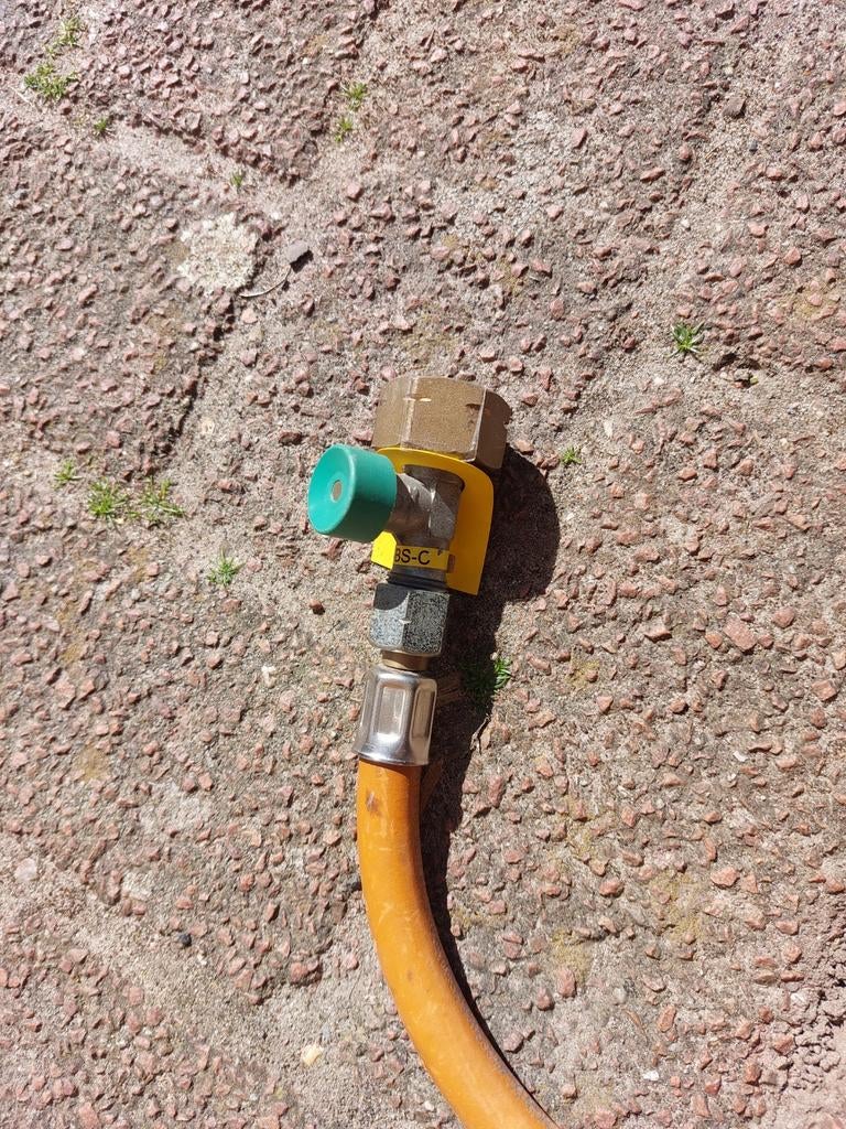 Gasdrukregelaar met filter, Caravans en Kamperen, Kampeeraccessoires, Ophalen, Zo goed als nieuw