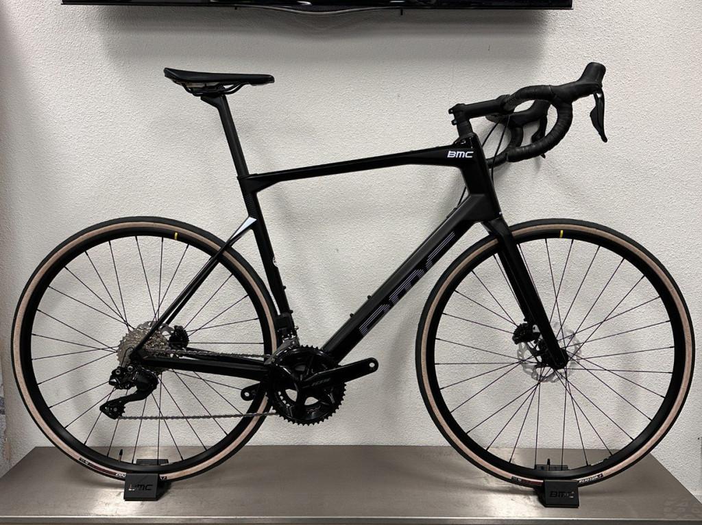 BMC Roadmachine FIVE Heren Carbon black / white 58cm 2024, Overige merken, -, - 0
-, NL, Nieuw