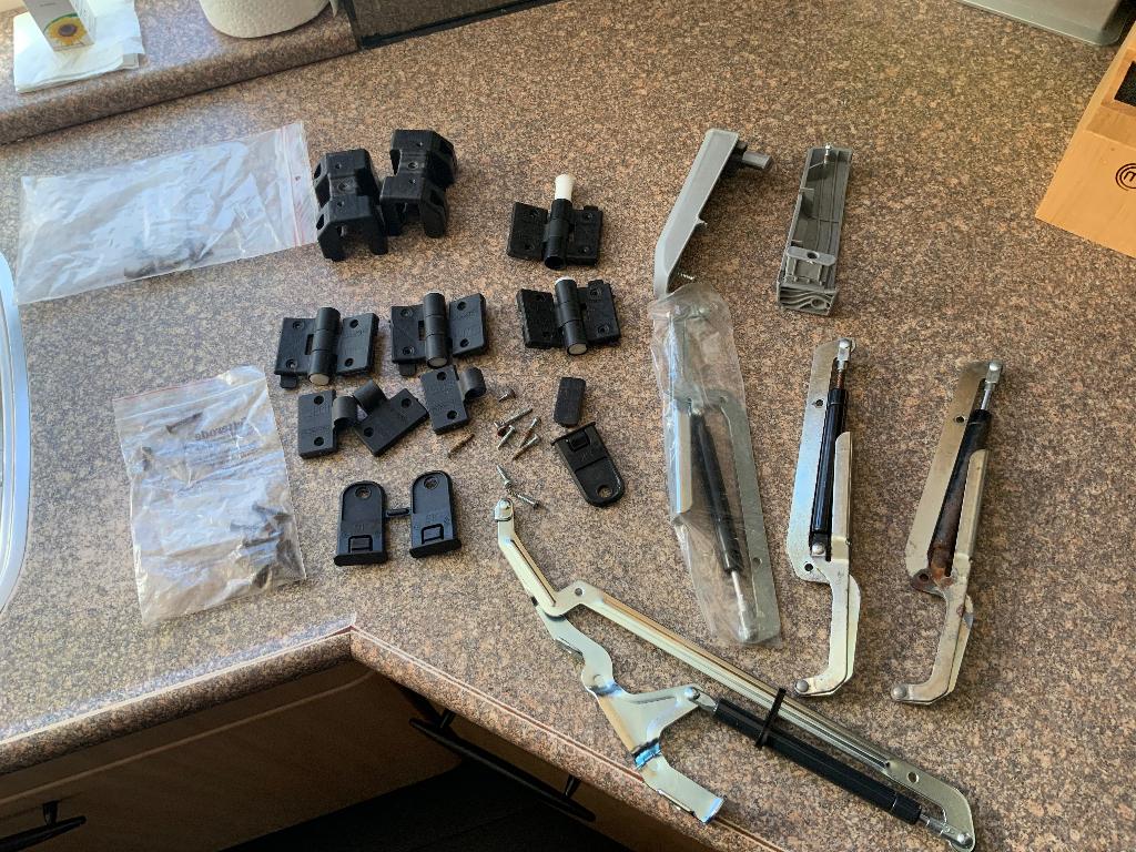 Keter Store It Out Opbergbox scharnieren en diverse, Ophalen of Verzenden, Gebruikt, Kunststof, Overige typen