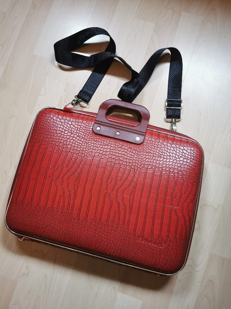 Bombata hardcase laptoptas 17 inch, Ophalen of Verzenden, 17 inch of meer, Nieuw