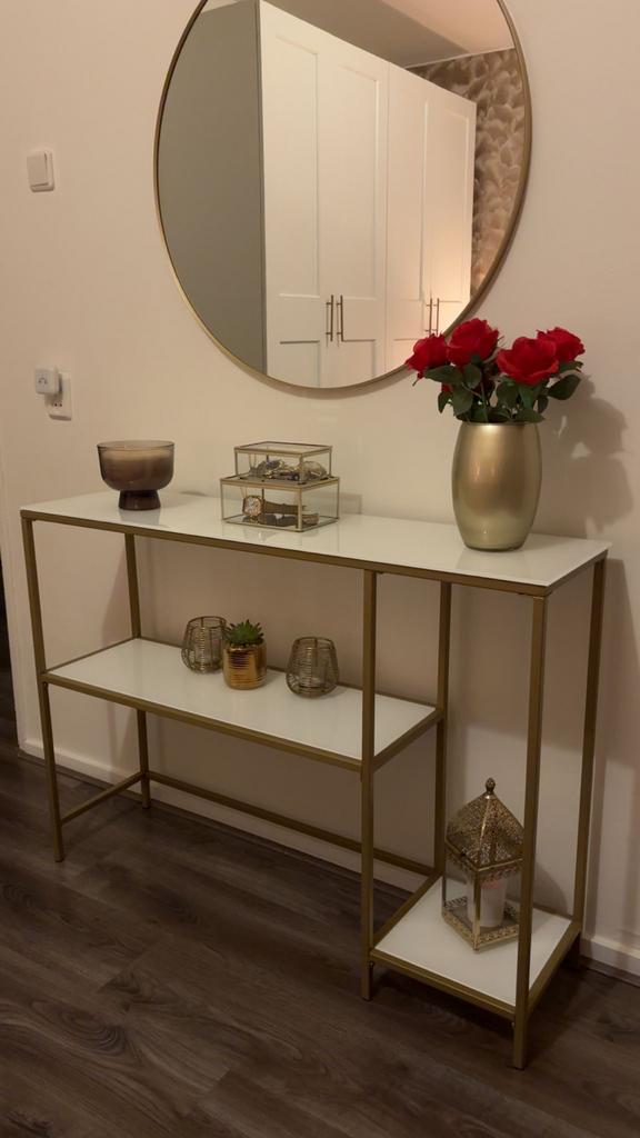 Mooi sidetable in goede staat, Huis en Inrichting, Tafels | Sidetables, Ophalen, Gebruikt, 100 tot 150 cm, Metaal