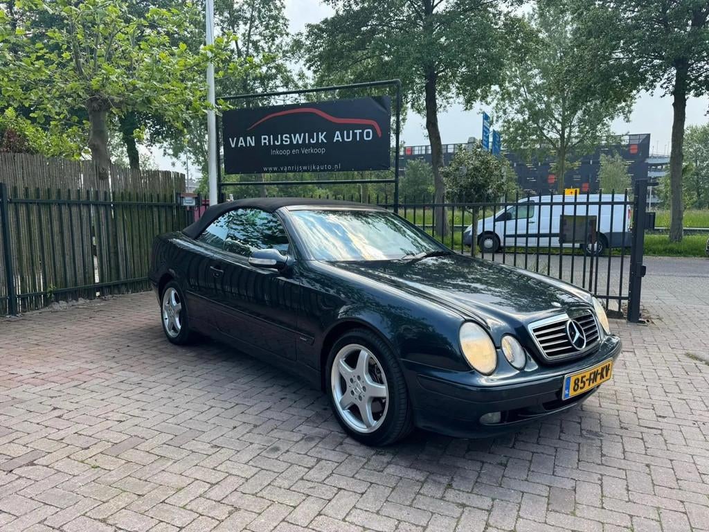 Mercedes-Benz CLK-klasse Cabrio 320 Avantgarde Leder Clima P, Gebruikt, Zwart, 1595 kg, 4 stoelen