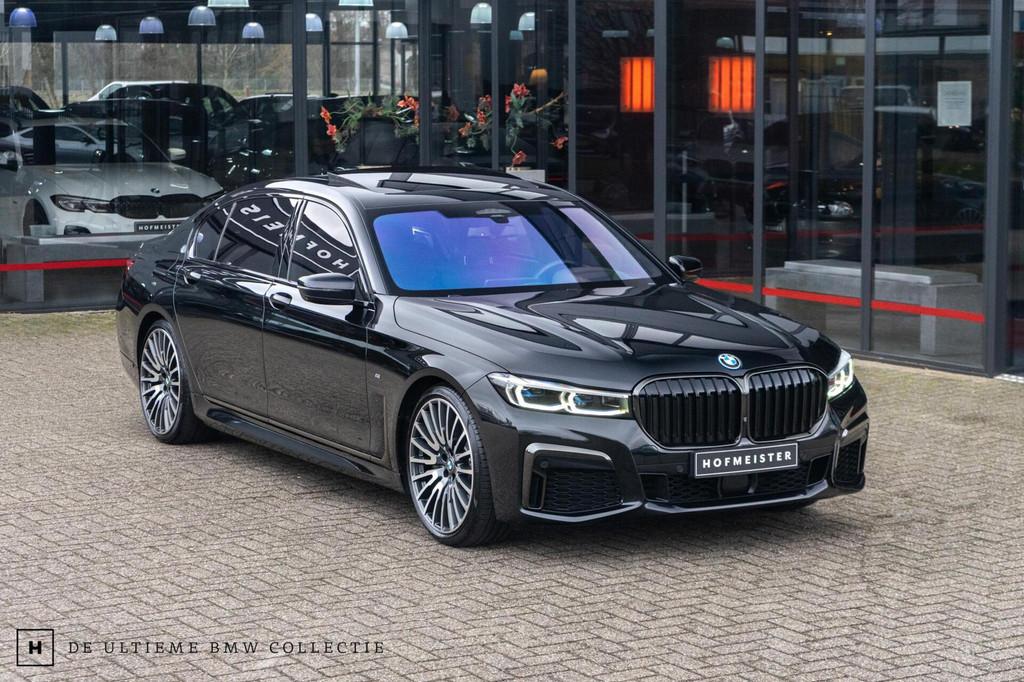 BMW 7-serie 745Le M-Sport | B&W | Entertainment achter | BTW, Automaat, Achterwielaandrijving, 2020 kg, Zwart