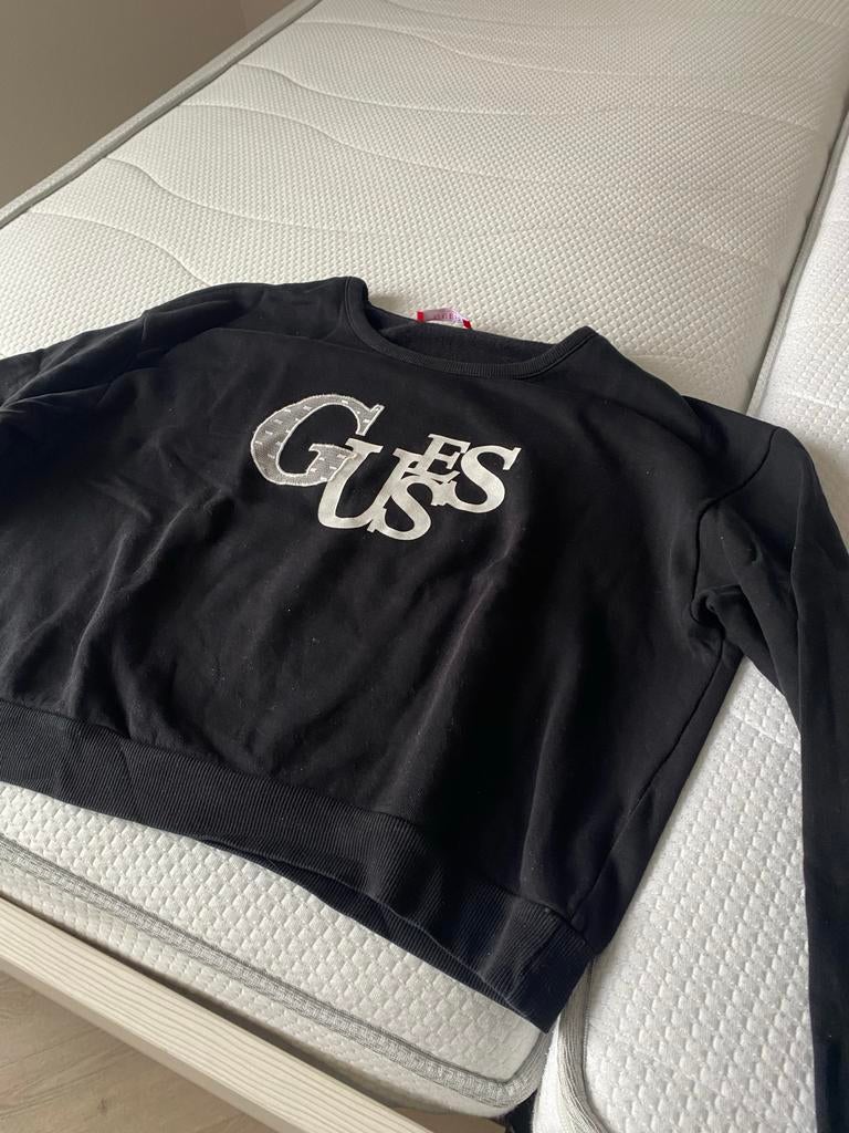 Guess trui zwart met zilveren letters, Kleding | Dames, Truien en Vesten, Ophalen of Verzenden, Zo goed als nieuw, Maat 38/40 (M)