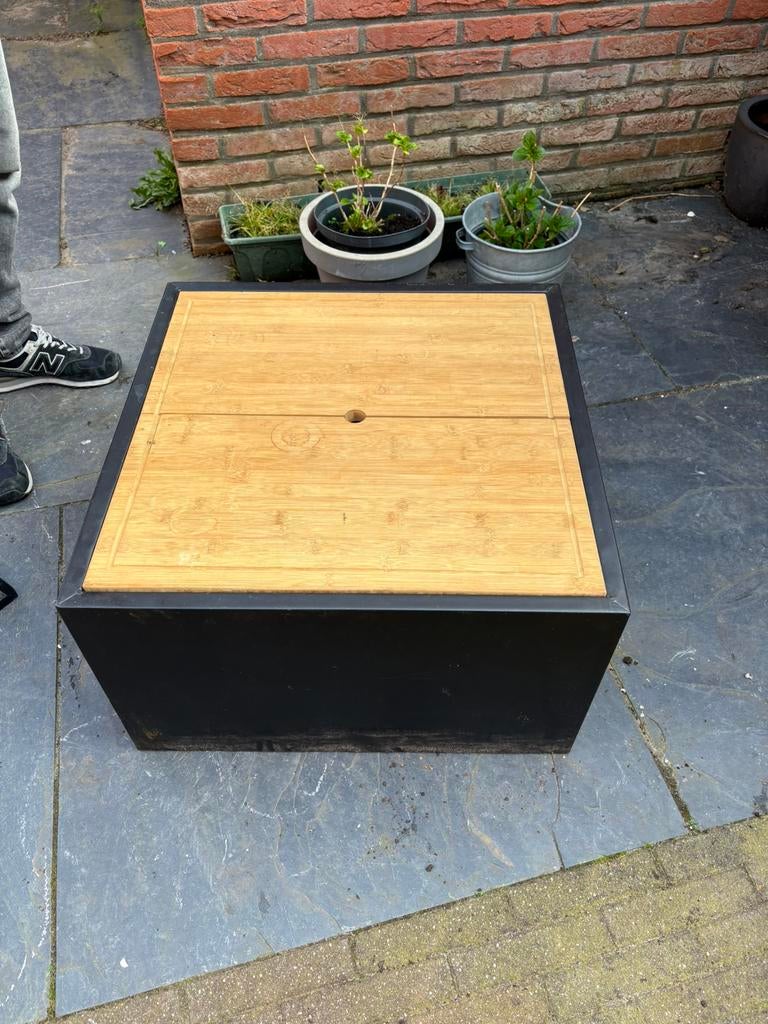 HEAT Vuurkorf 3 in 1 (Vuurkorf + BBQ+ Tafel), Ophalen, Gebruikt