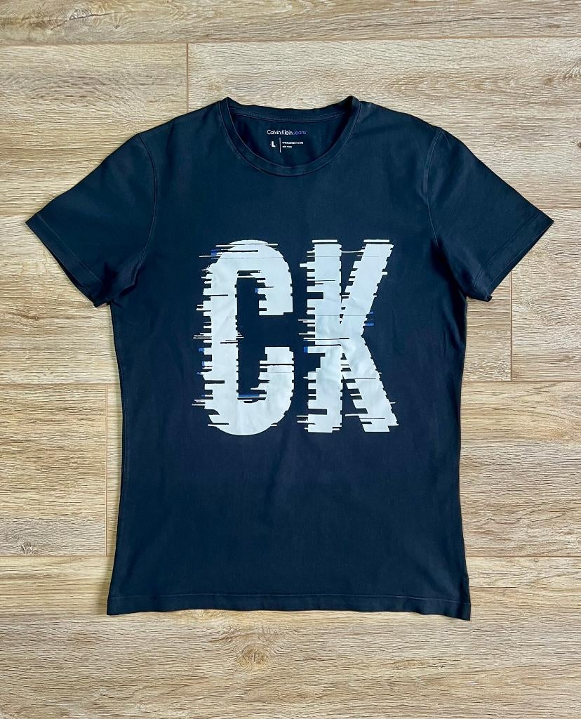 Calvin Klein T-shirt met logo/opdruk, zwart – maat L, Kleding | Heren, T-shirts, Zwart, Ophalen of Verzenden, Gedragen, Calvin Klein