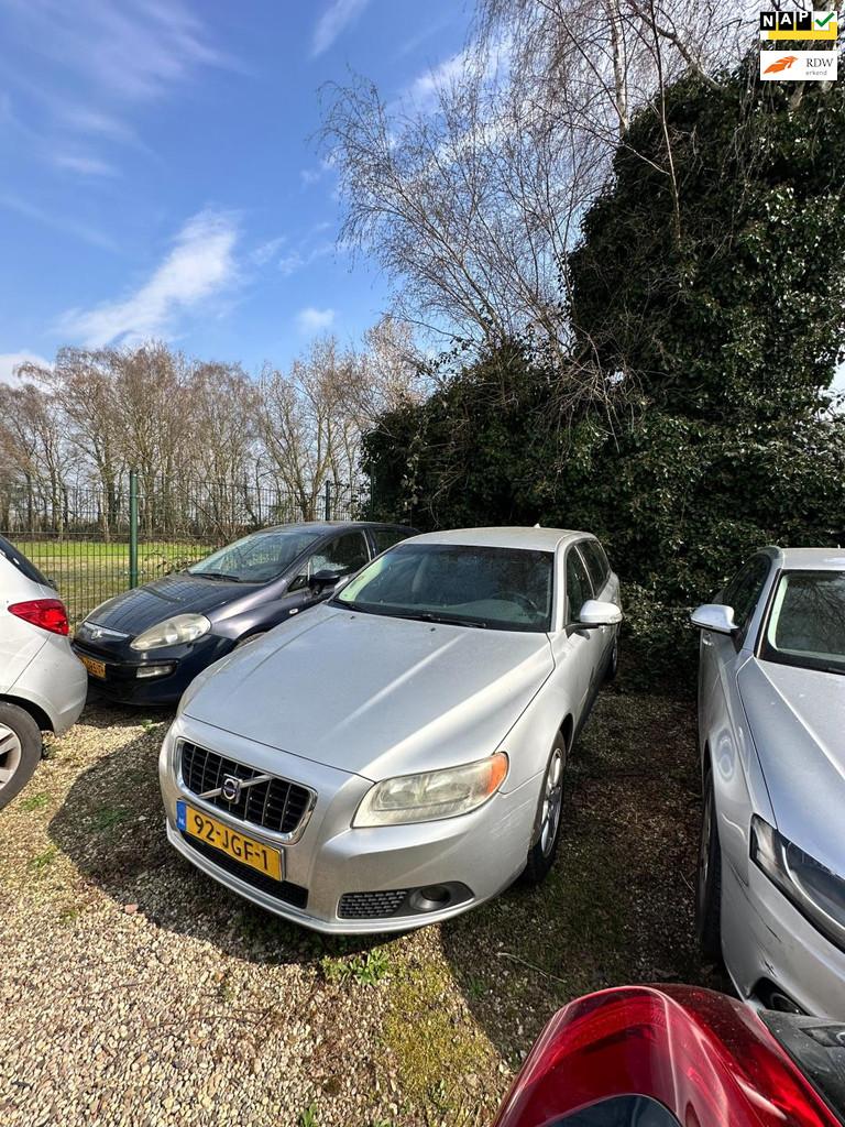 Volvo V70 2.0D EXPORT, Voorwielaandrijving, 136 pk, Gebruikt, 4 cilinders