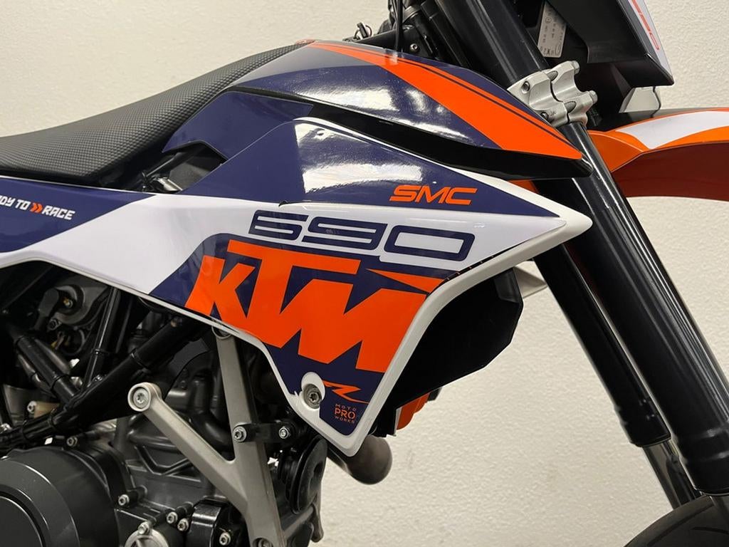KTM 690 SMC (bj 2009) - foto 3