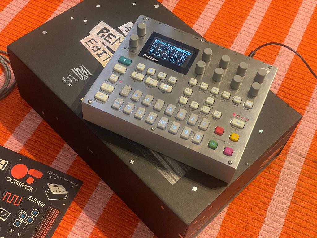 Elektron Digitone E25 (limited edition). MINT conditie, Muziek en Instrumenten, Ophalen of Verzenden, Zo goed als nieuw, Overige aantallen