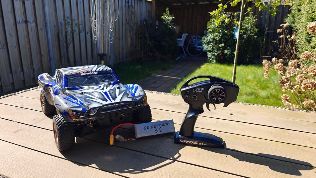 Traxxas Slash 4x4 VXL RC auto met accu en zender, Elektro, Gebruikt, Auto offroad, Ophalen of Verzenden